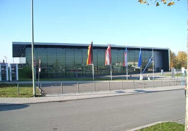 Dreiländerhalle - © Konrad Lackerbeck / Wikipedia