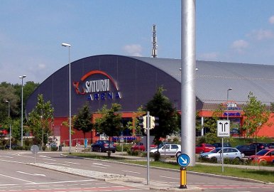 Saturn - Arena - © Brian Clontarf / Wikipedia