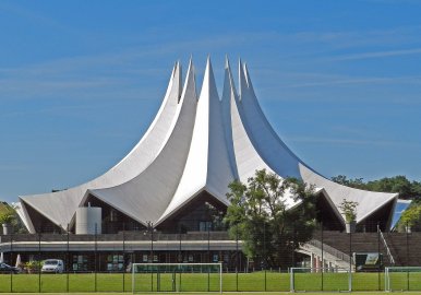 Tempodrom - © Axel Mauruszat / Wikipedia
