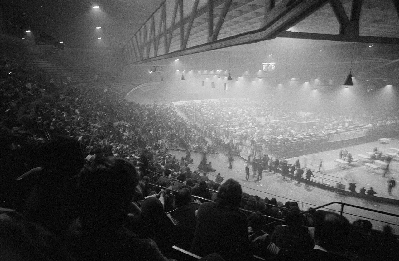 Hallenstadion